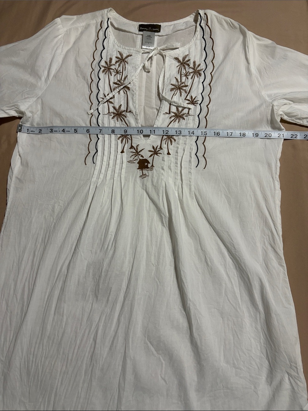 Tommy Bahama White Cotton Top with Brown Label and Embroidery - Picture 8 of 16